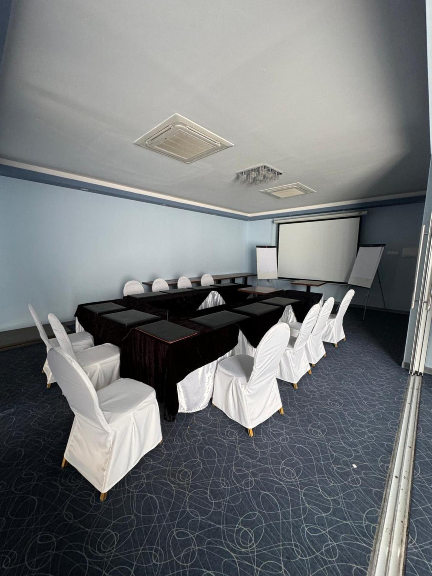 Le Zenith Hotel Oran Eksteriør bilde
