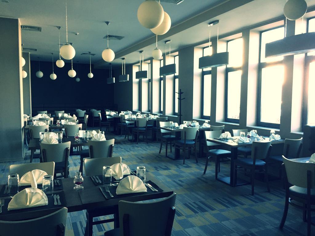 Le Zenith Hotel Oran Eksteriør bilde